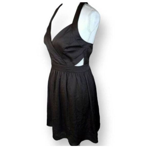 BCBGENERATIONS BLACK CUTOUT DRESS SZ.8 EUC. - Picture 4 of 9